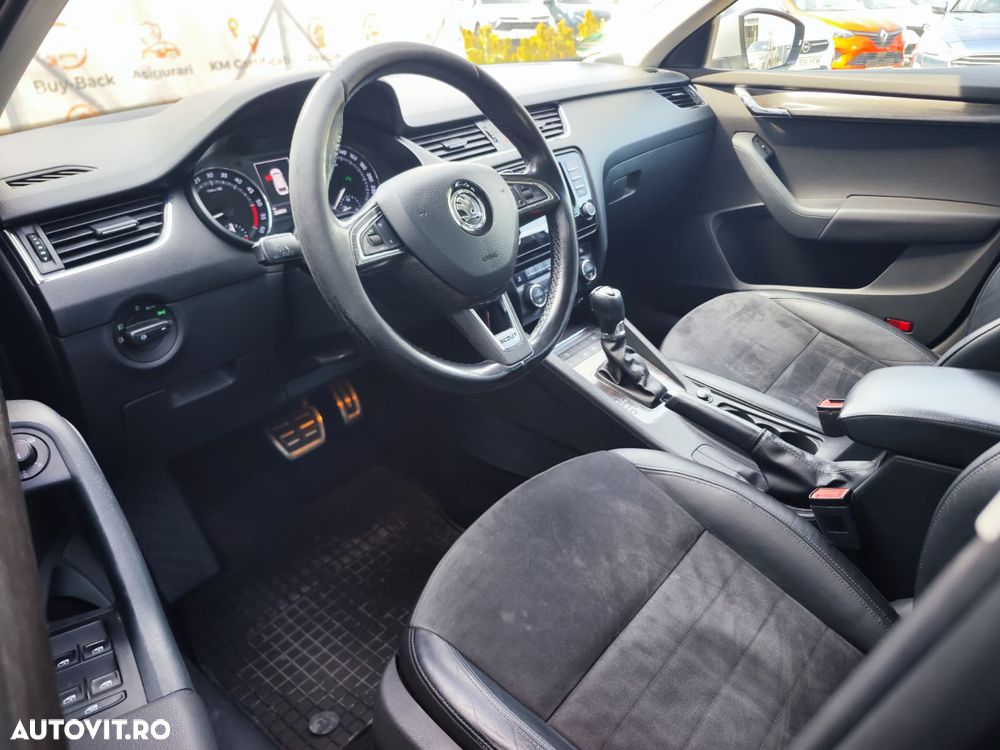 Skoda Octavia 2.0 TDI 4X4 DSG Scout - 12