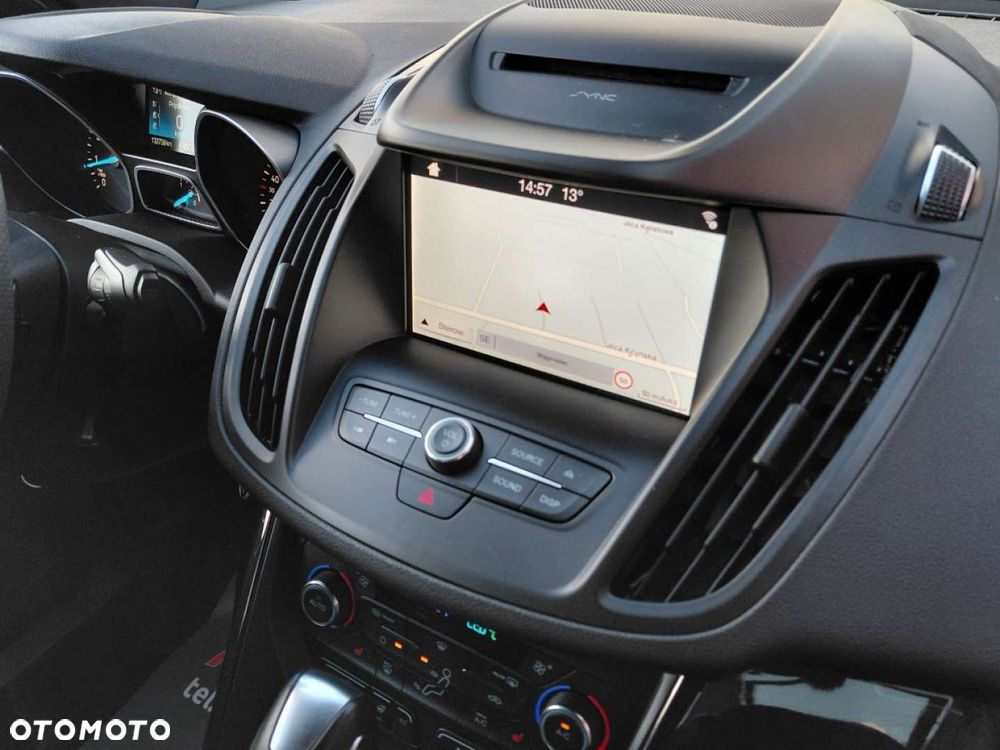 Ford Kuga - 17