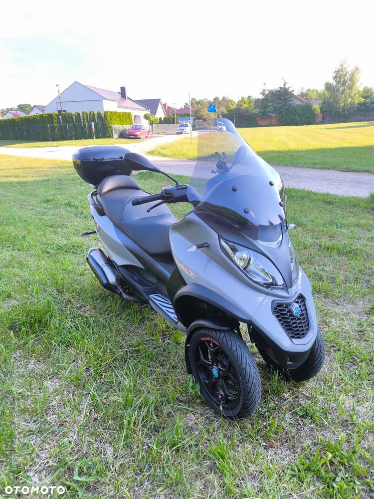Piaggio MP-3 - 6
