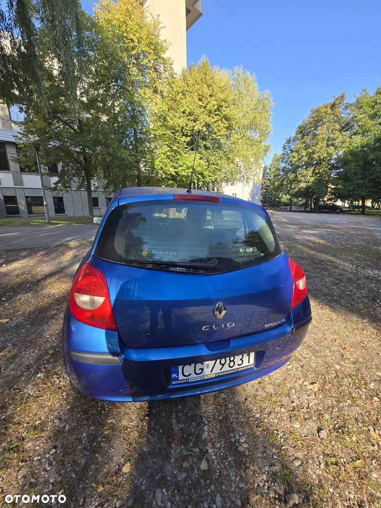 Renault Clio - 5