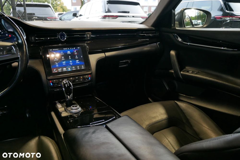 Maserati Quattroporte S - 20