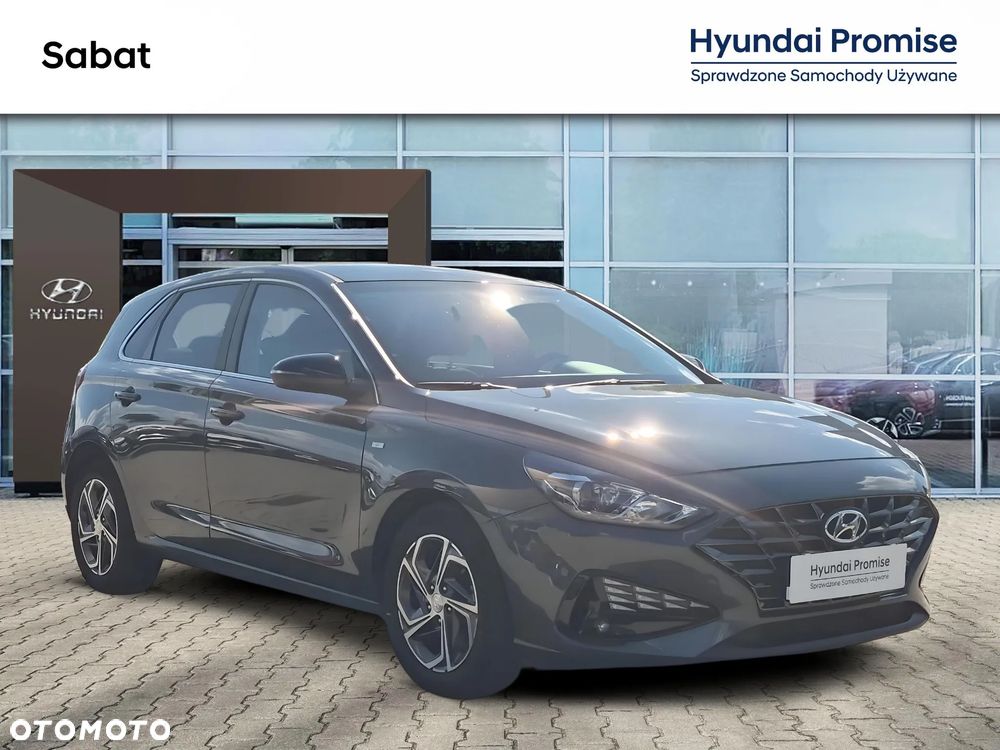 Hyundai i30 1.5 T-GDI 48V Smart - 2