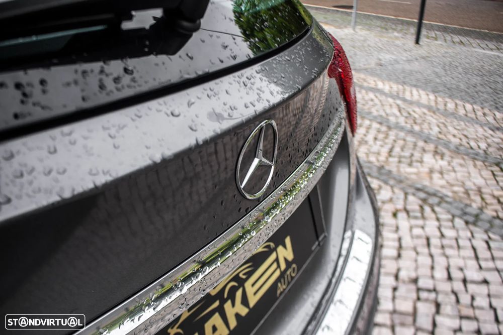 Mercedes-Benz GLA 180 d Urban - 11