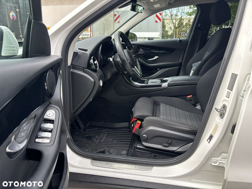 Mercedes-Benz GLC 200 d 4-Matic - 11
