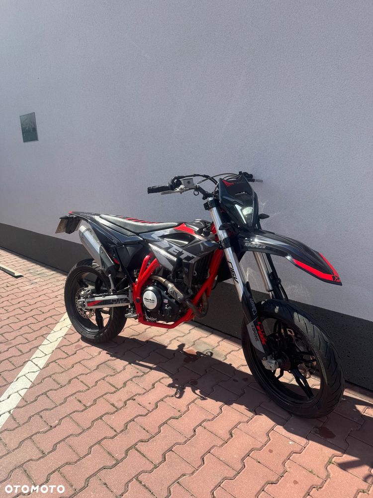 Beta RR - 12