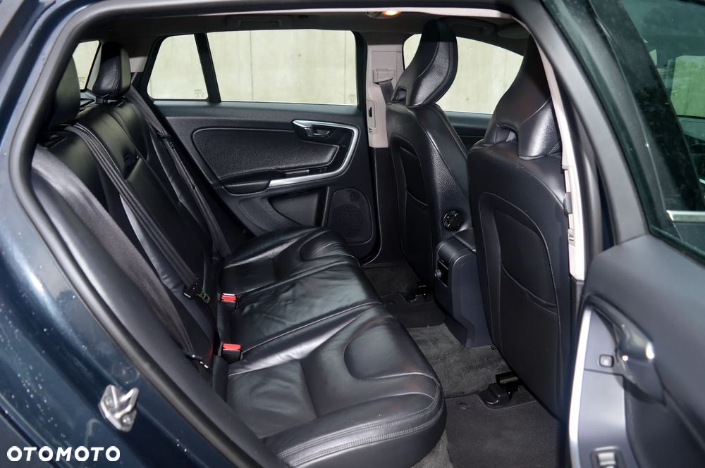 Volvo V60 - 12
