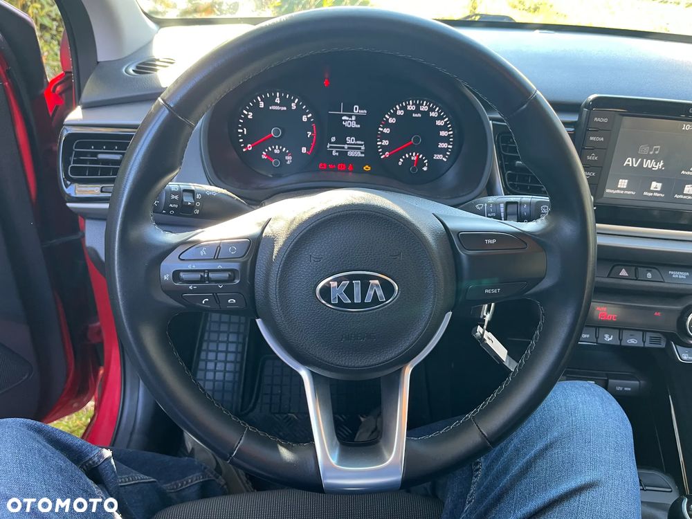 Kia Rio 1.2 L - 13