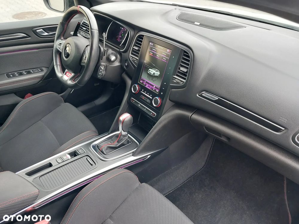 Renault Megane 1.8 TCe R.S EDC - 12