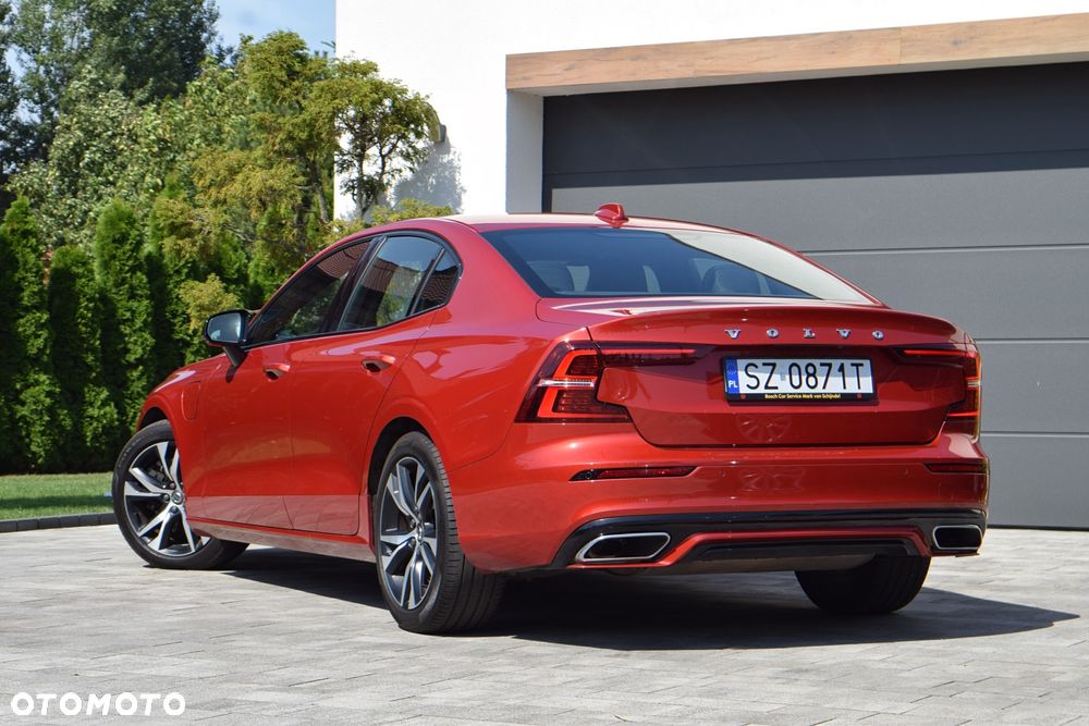 Volvo S60 T8 Recharge AWD Geartronic RDesign - 36