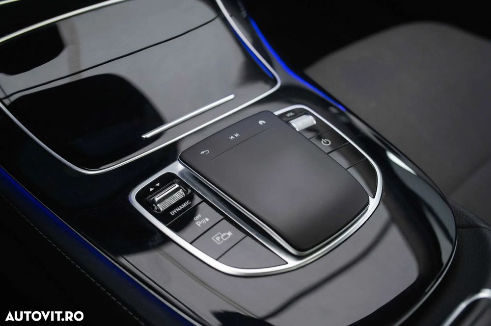 Mercedes-Benz E 300 de 4Matic 9G-TRONIC Avantgarde - 36