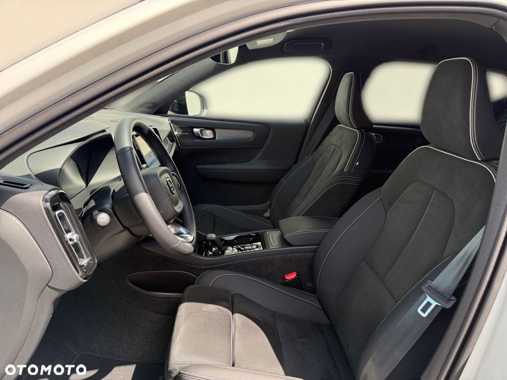 Volvo XC 40 - 14