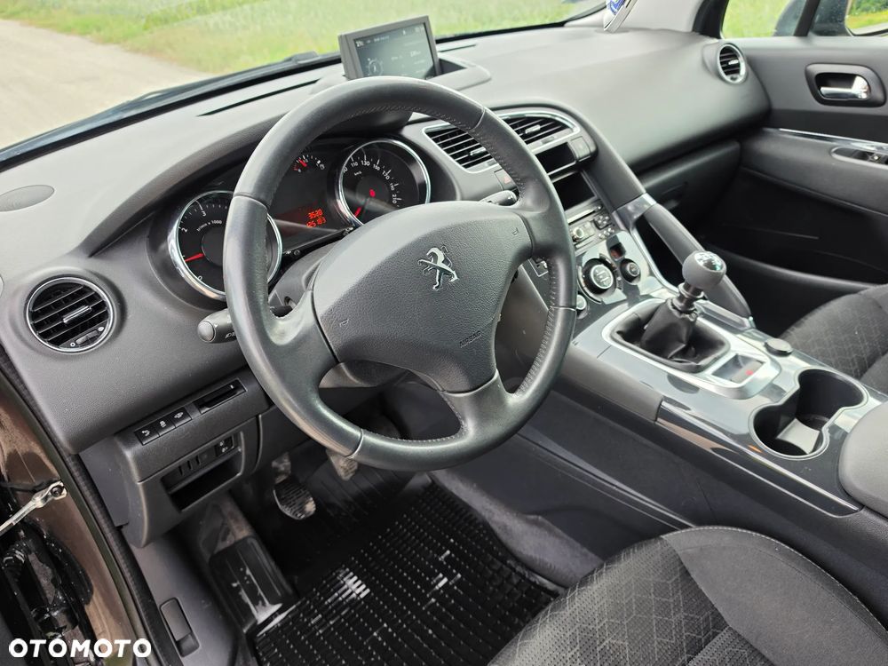 Peugeot 3008 2.0 HDi Allure - 19