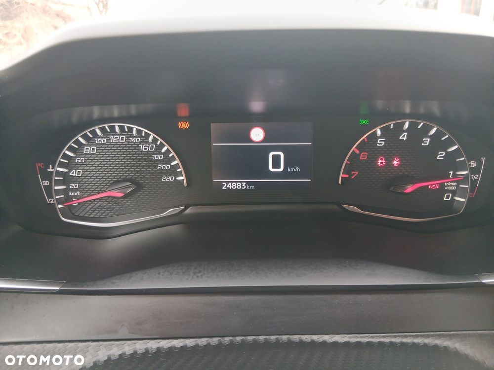 Peugeot 208 1.2 PureTech Allure S&S - 32