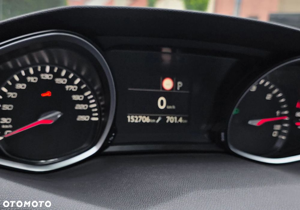 Peugeot 308 1.5 BlueHDi Active Pack S&S EAT8 - 16
