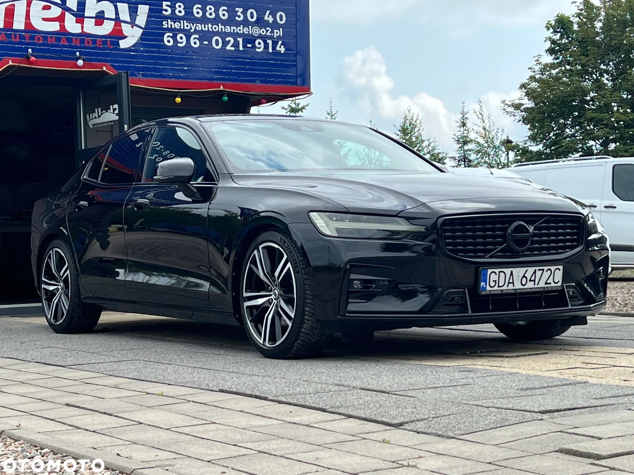 Volvo S60 T4 R-Design - 6
