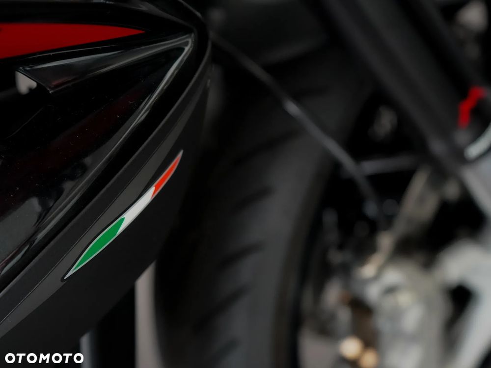 MV AGUSTA Brutale - 6