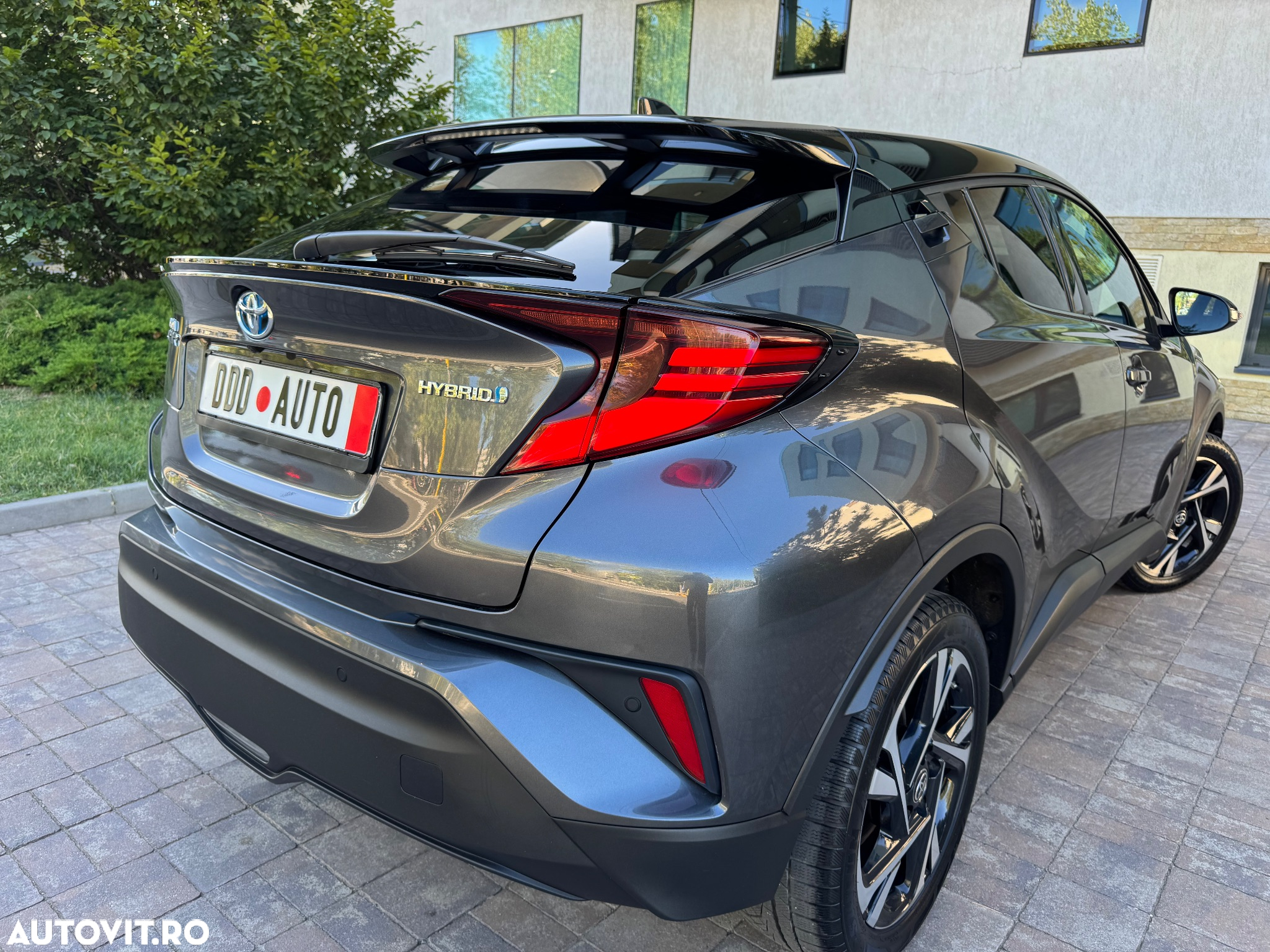 Toyota C-HR 1.8 HSD 122 CP 4x2 CVT C-ult Style bi-tone - 37