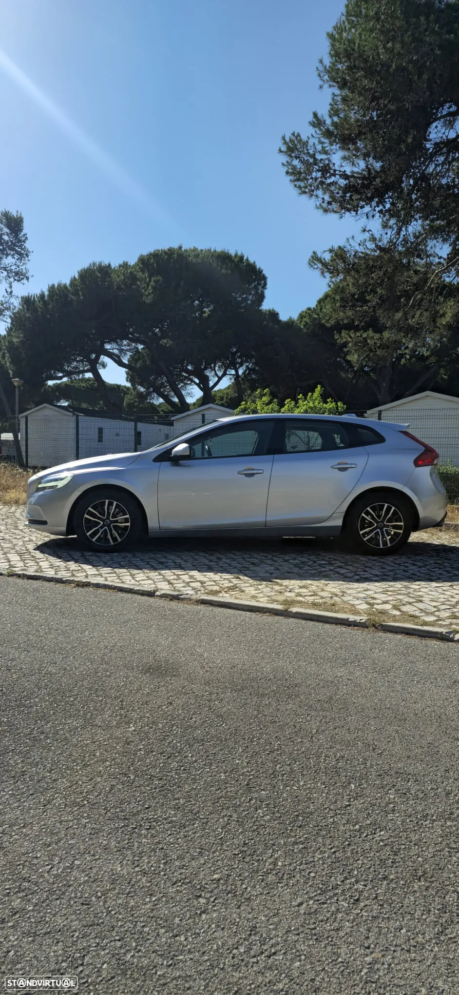 Volvo V40 2.0 D3 R-Design Momentum Geartronic - 5