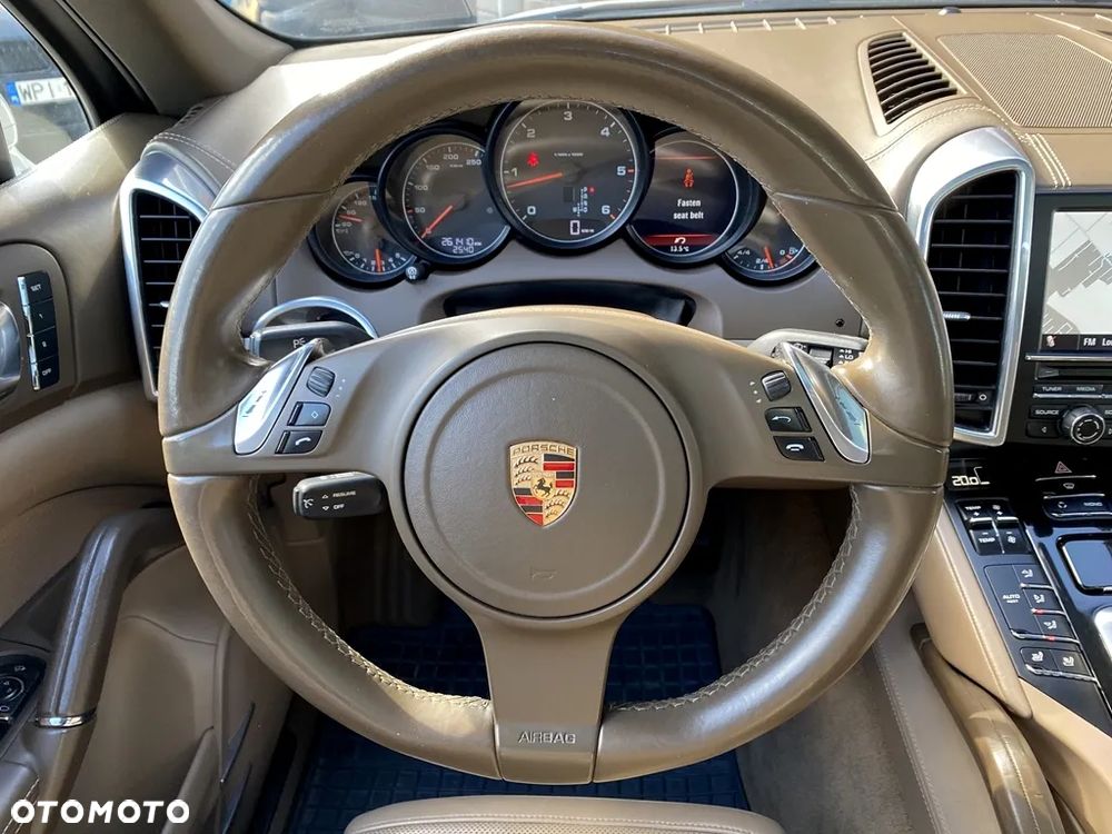 Porsche Cayenne Diesel Platinum Edition - 30