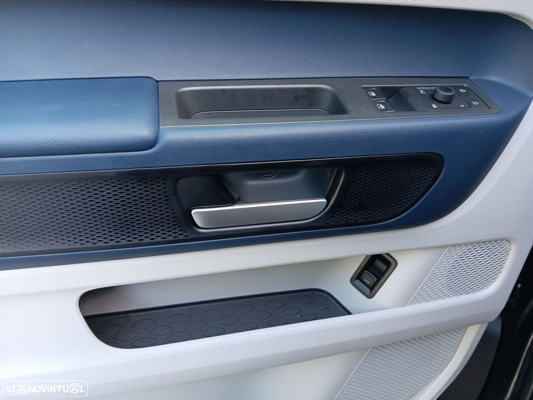 VW ID.Buzz Pro - 7