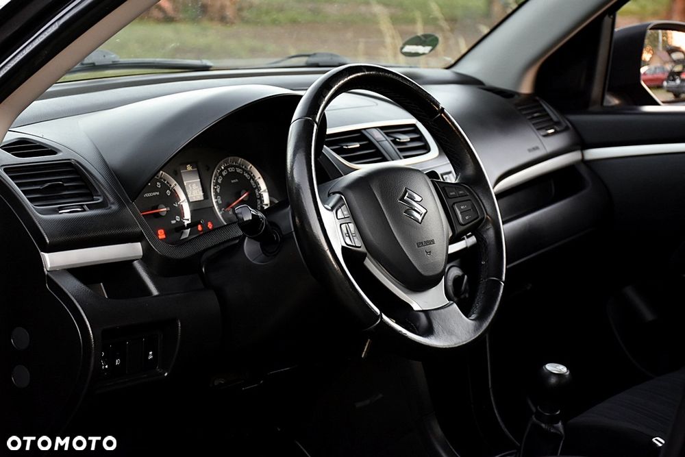 Suzuki Swift 1.2 4x4 Club - 17