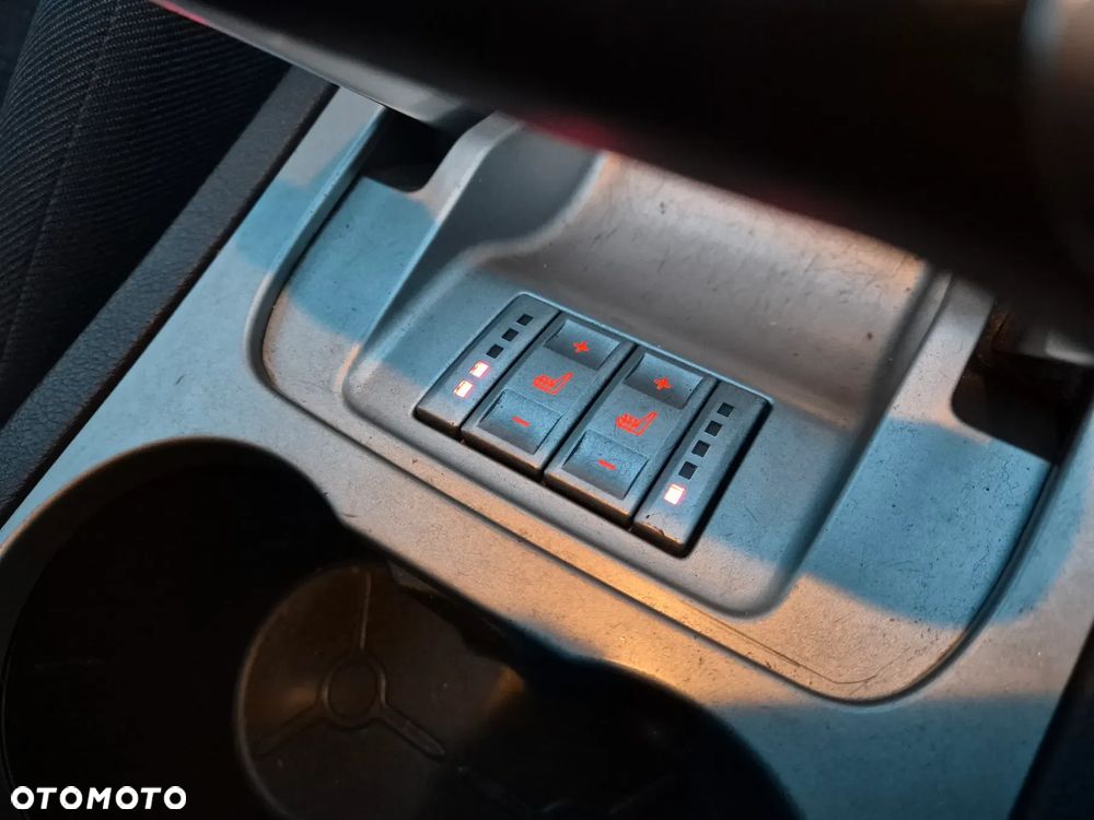 Ford S-Max 2.0 TDCi DPF Titanium - 16