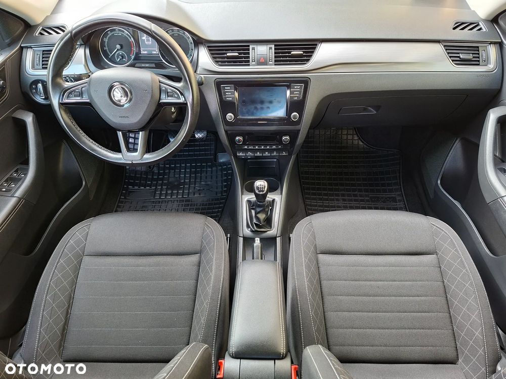 Skoda RAPID 1.0 TSI Style - 11