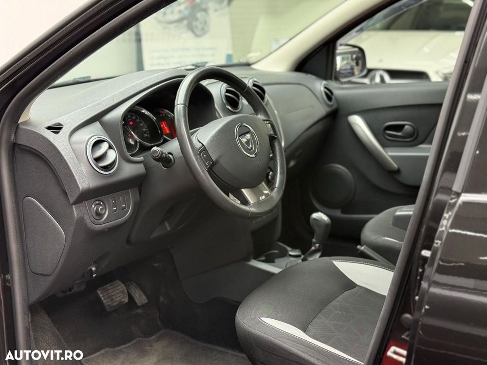 Dacia Sandero Stepway TCe 90 Easy-R Celebration - 8