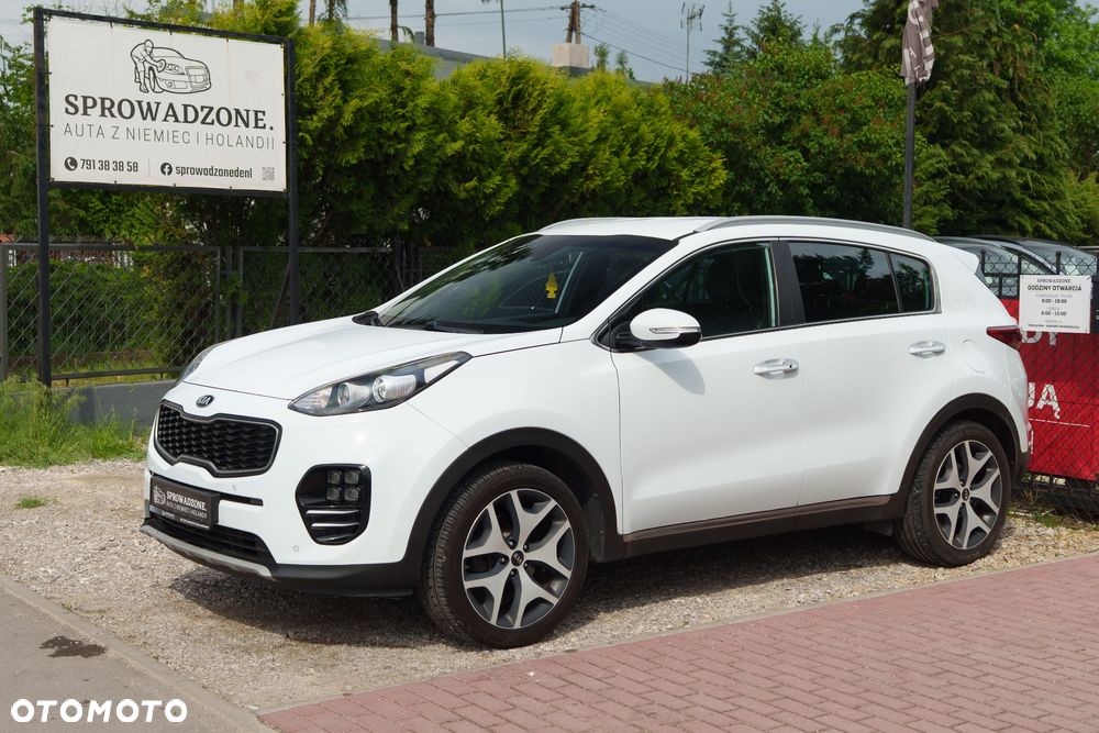 Kia Sportage 1.7 CRDI 2WD Dream-Team Edition - 2