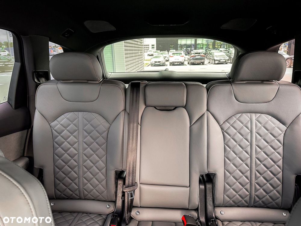 Audi Q7 - 41