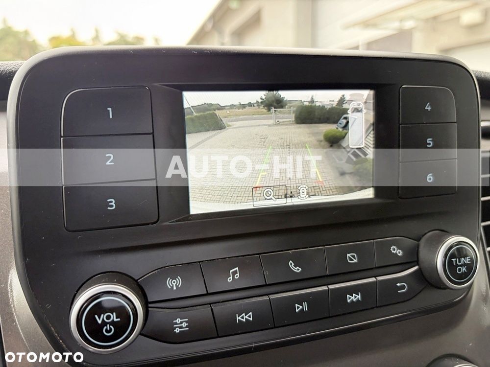 Ford Transit - 25
