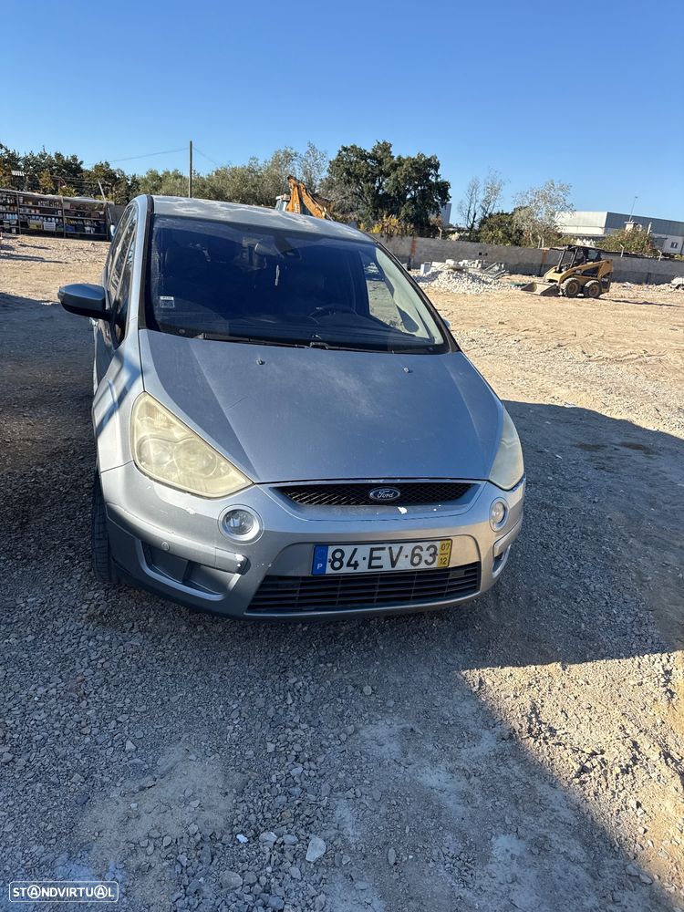 Ford S-Max - 9