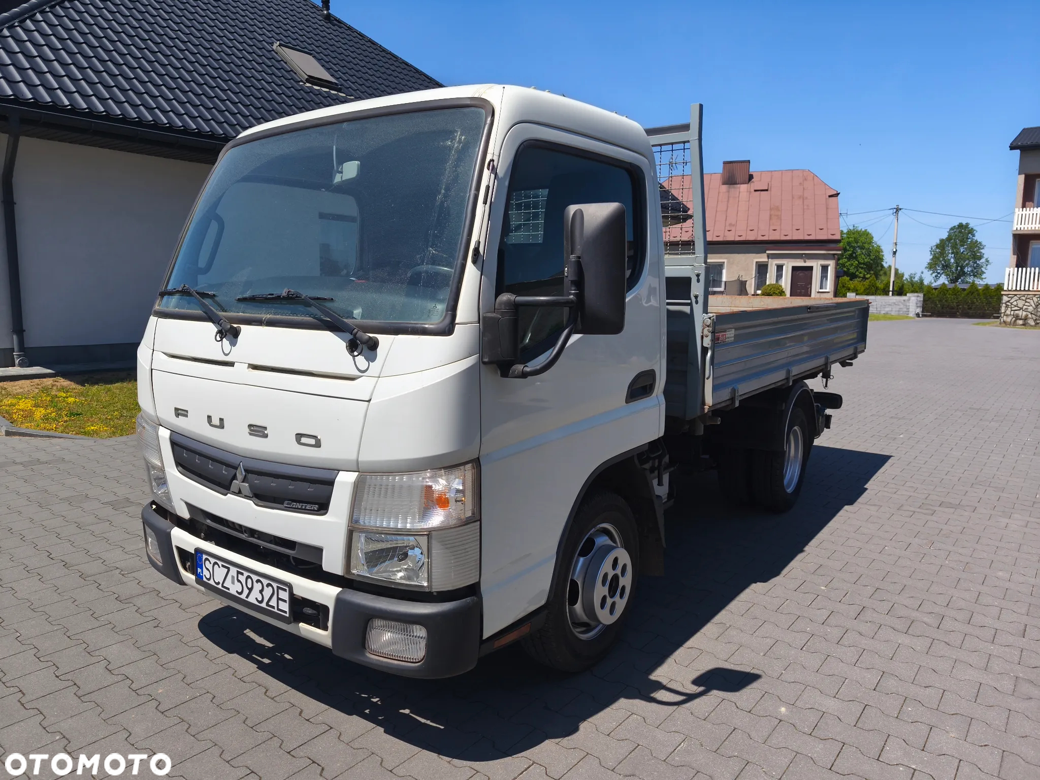Mitsubishi Fuso Canter - 5