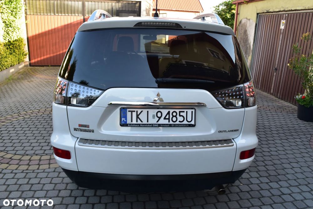 Mitsubishi Outlander 2.0 2WD Inform - 8