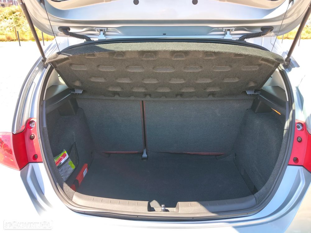 SEAT Leon 1.9 TDI Stylance - 10