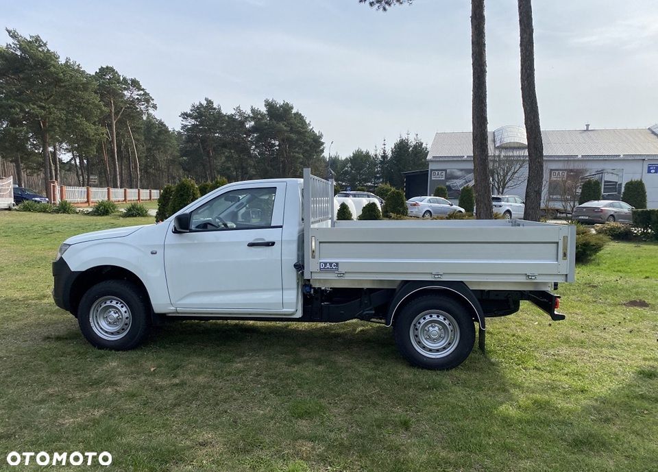 Isuzu D-Max 1.9 SC L - 2