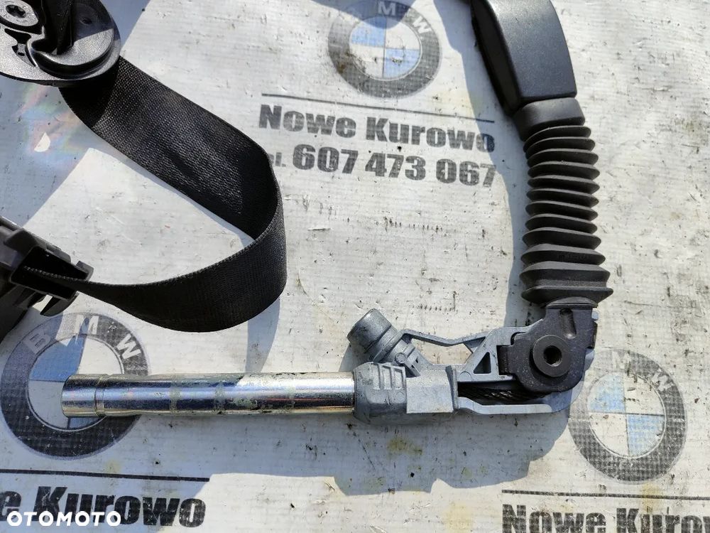 BMW E60 E61 Dopinacz pasa kierowcy lewy - 2