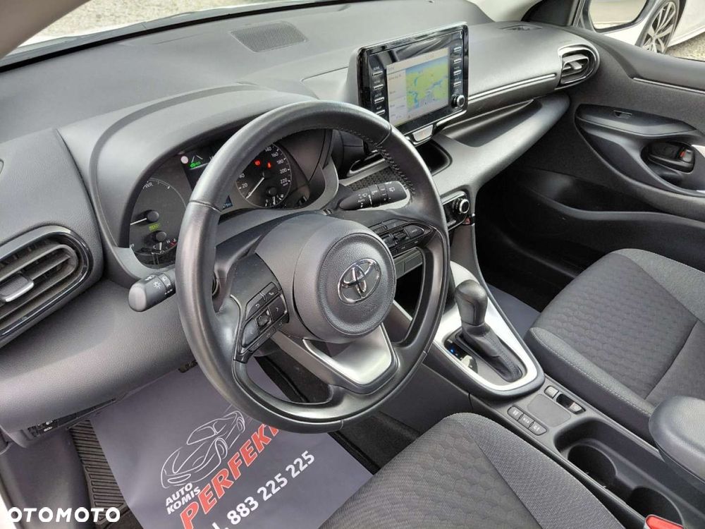Toyota Yaris - 11