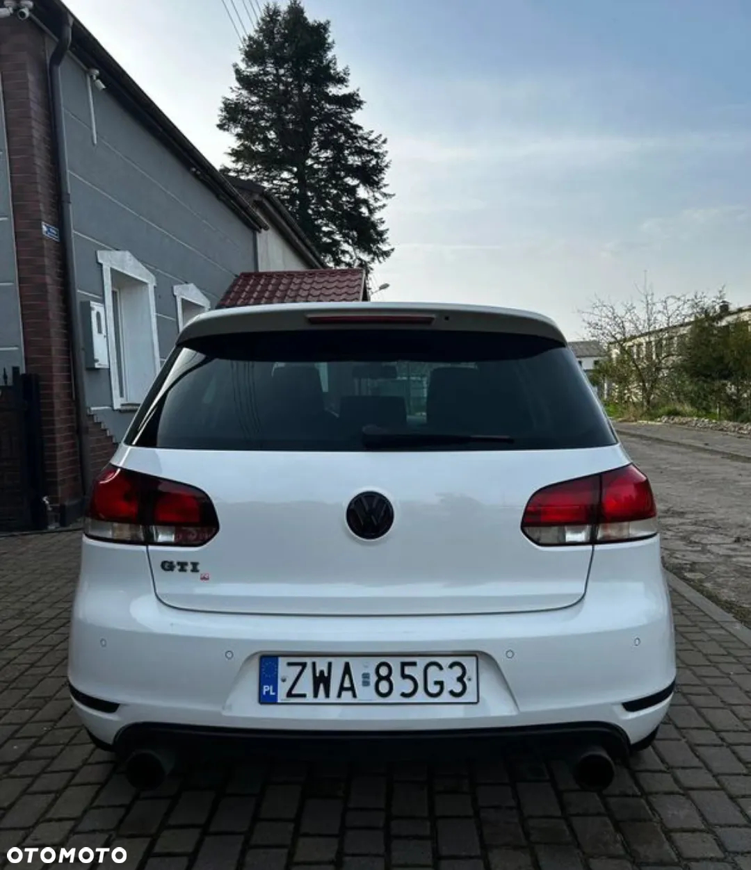 Volkswagen Golf VI 2.0 TSI GTI - 4