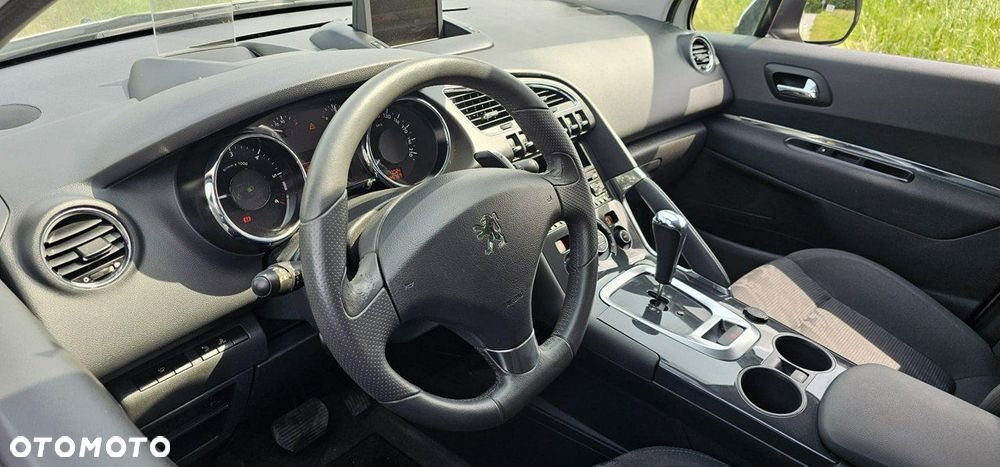Peugeot 3008 - 13