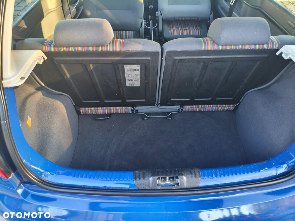 Volkswagen Fox 1.2 - 7