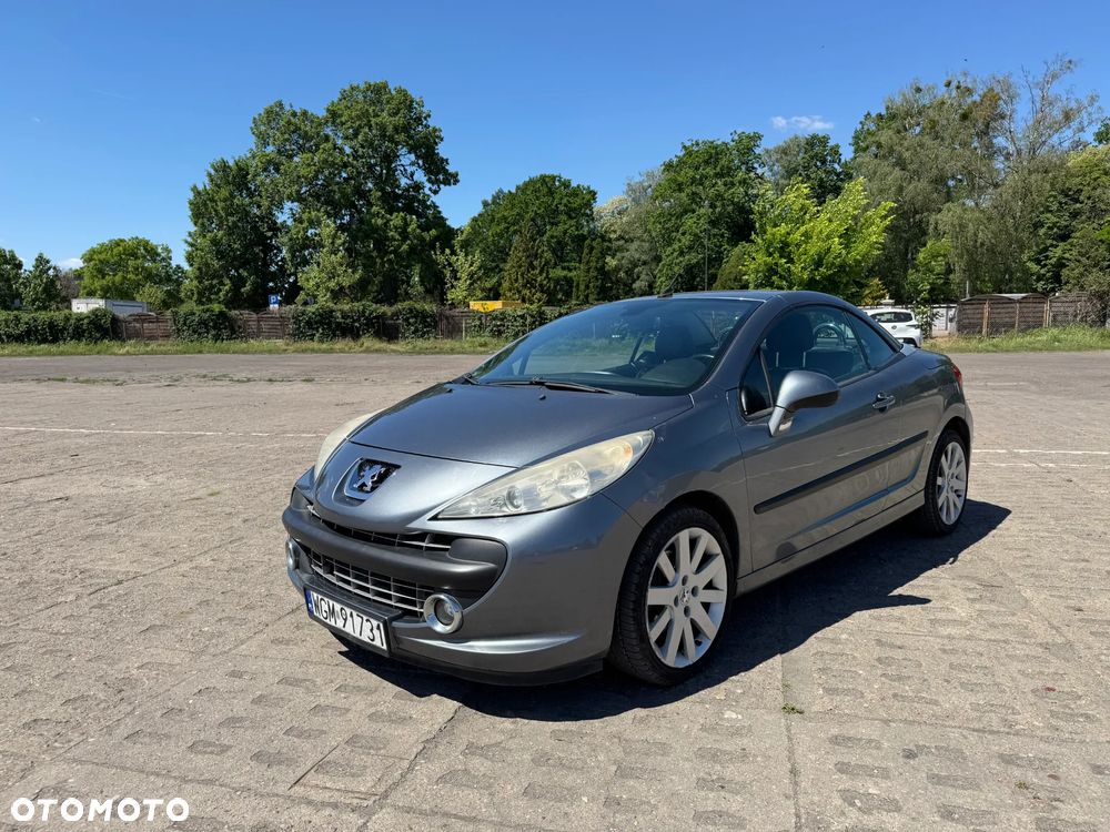 Peugeot 207 CC - 8