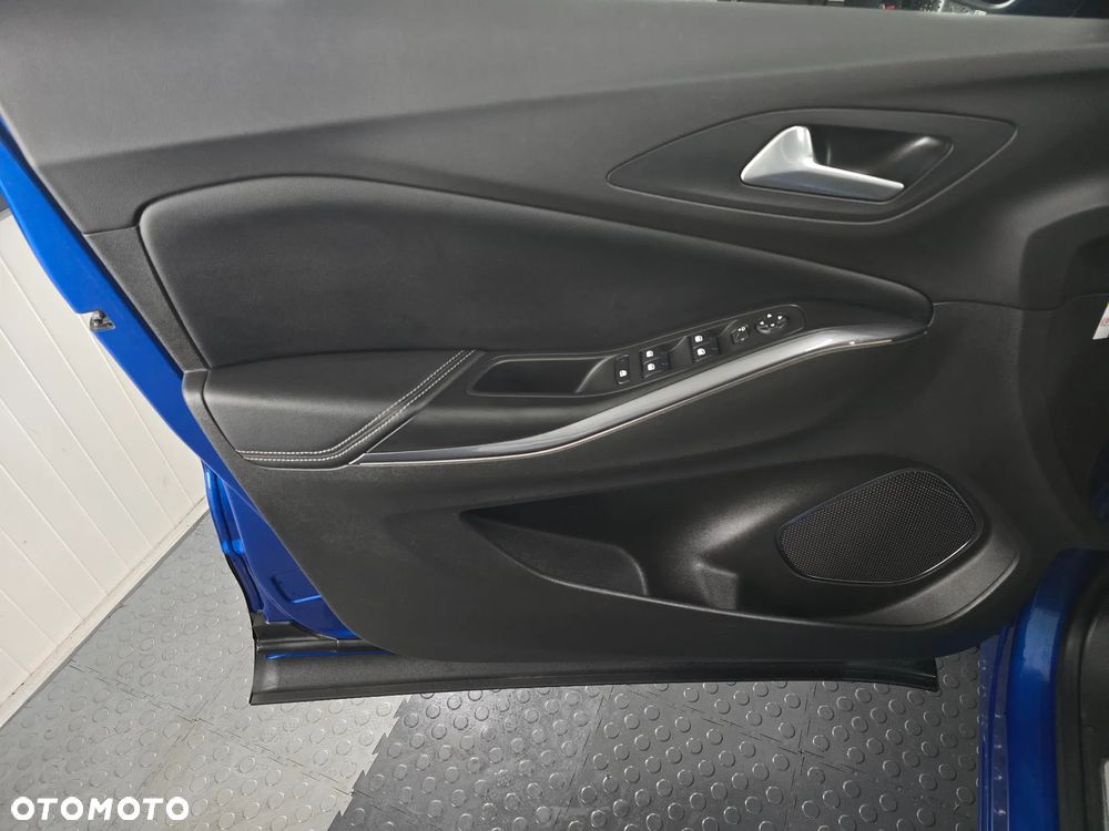 Opel Grandland X 1.5 D Start/Stop Business INNOVATION - 8