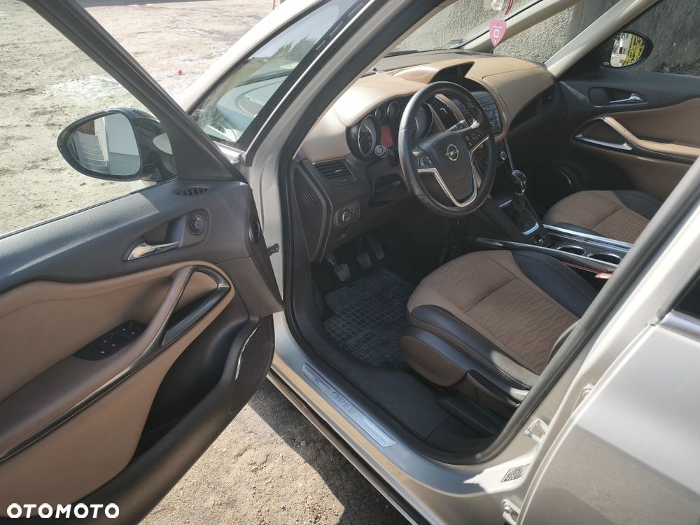 Opel Zafira - 4