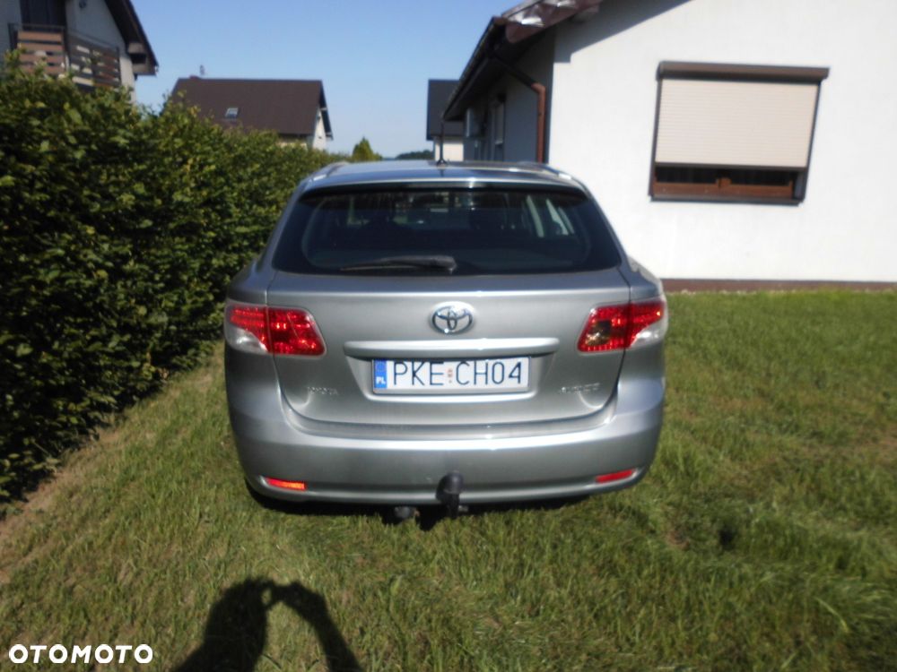 Toyota Avensis - 3