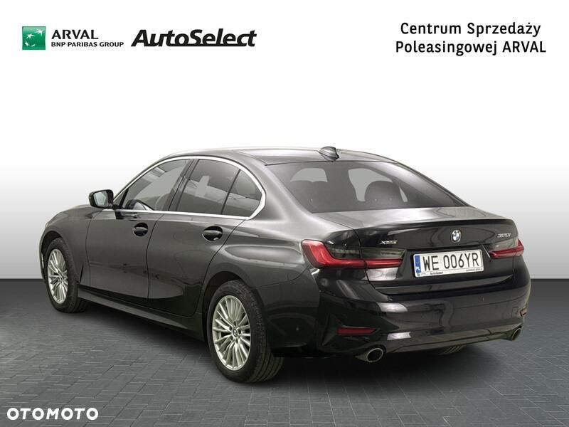 BMW Seria 3 320i xDrive - 3