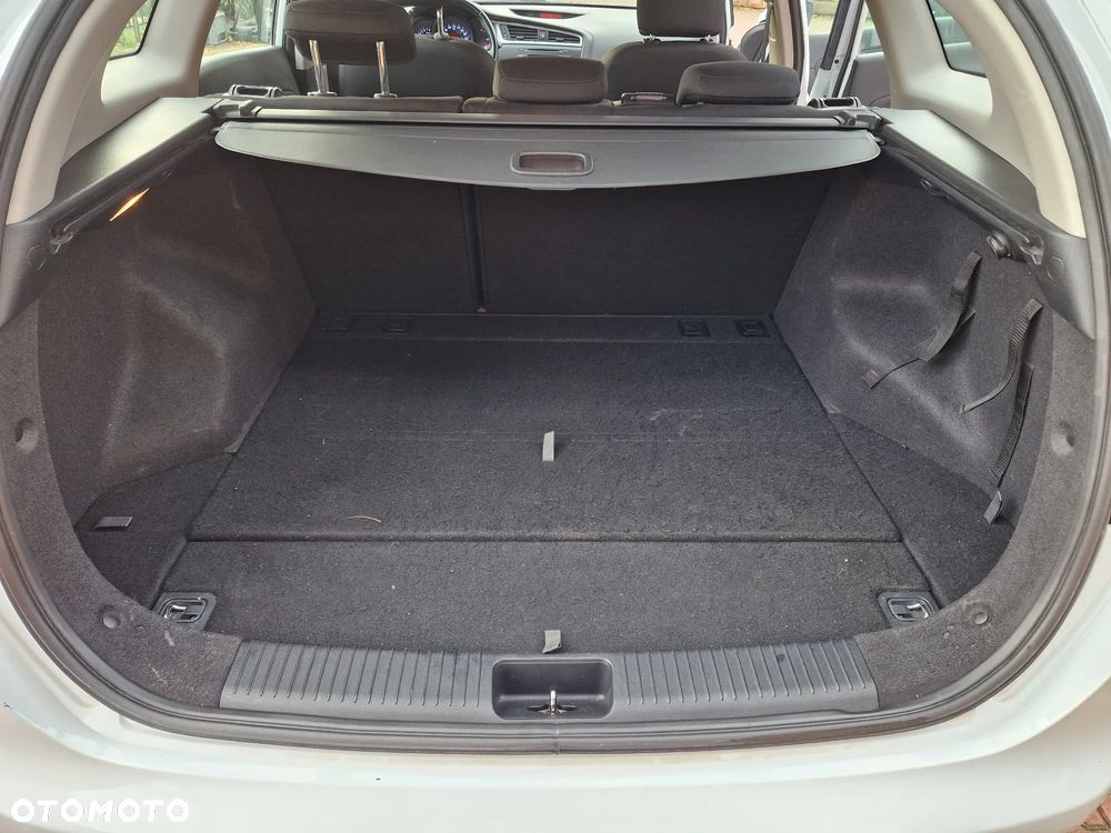 Kia Ceed 1.4 S - 13