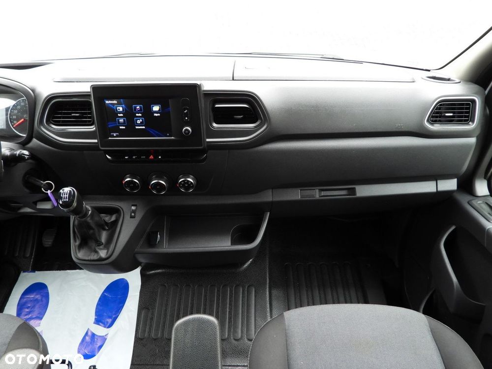 Renault MASTER FURGON BRYGADÓWKA 6 MIEJSC TEMPOMAT LEDY BLIŹNIACZE KOŁA KLIMATYZACJA  165KM - 30