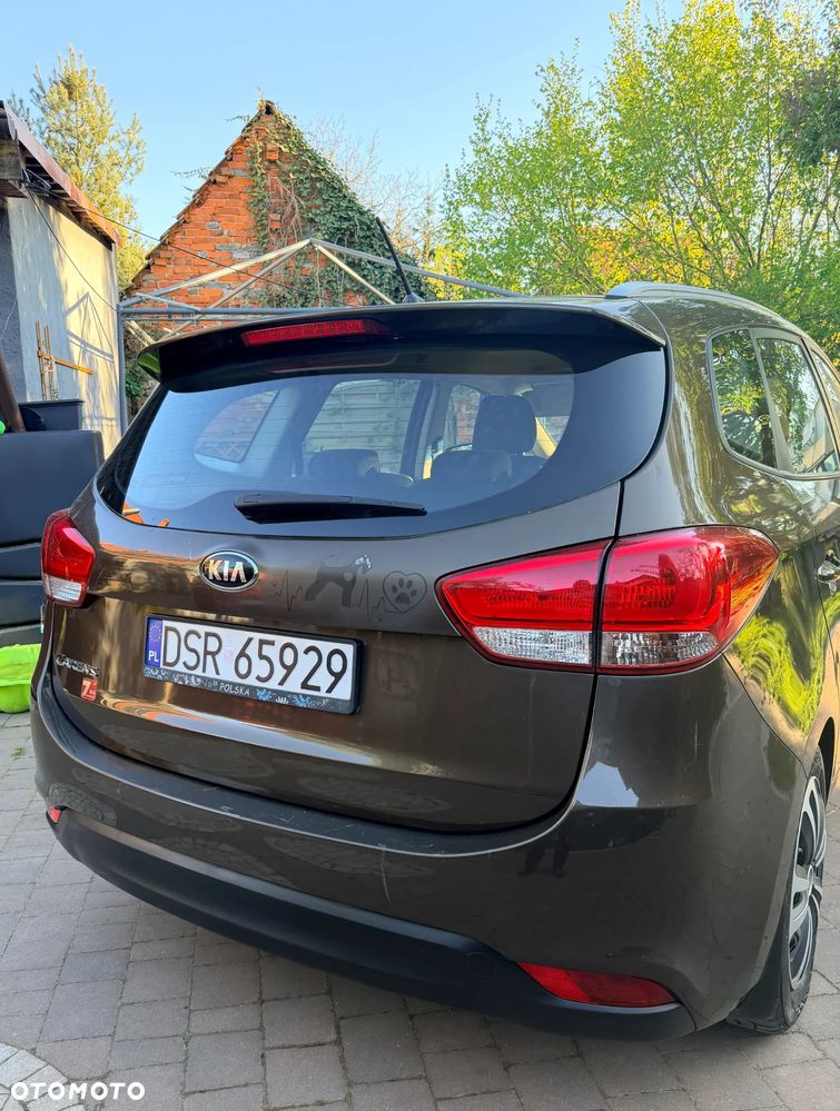 Kia Carens 1.6 GDI M - 3