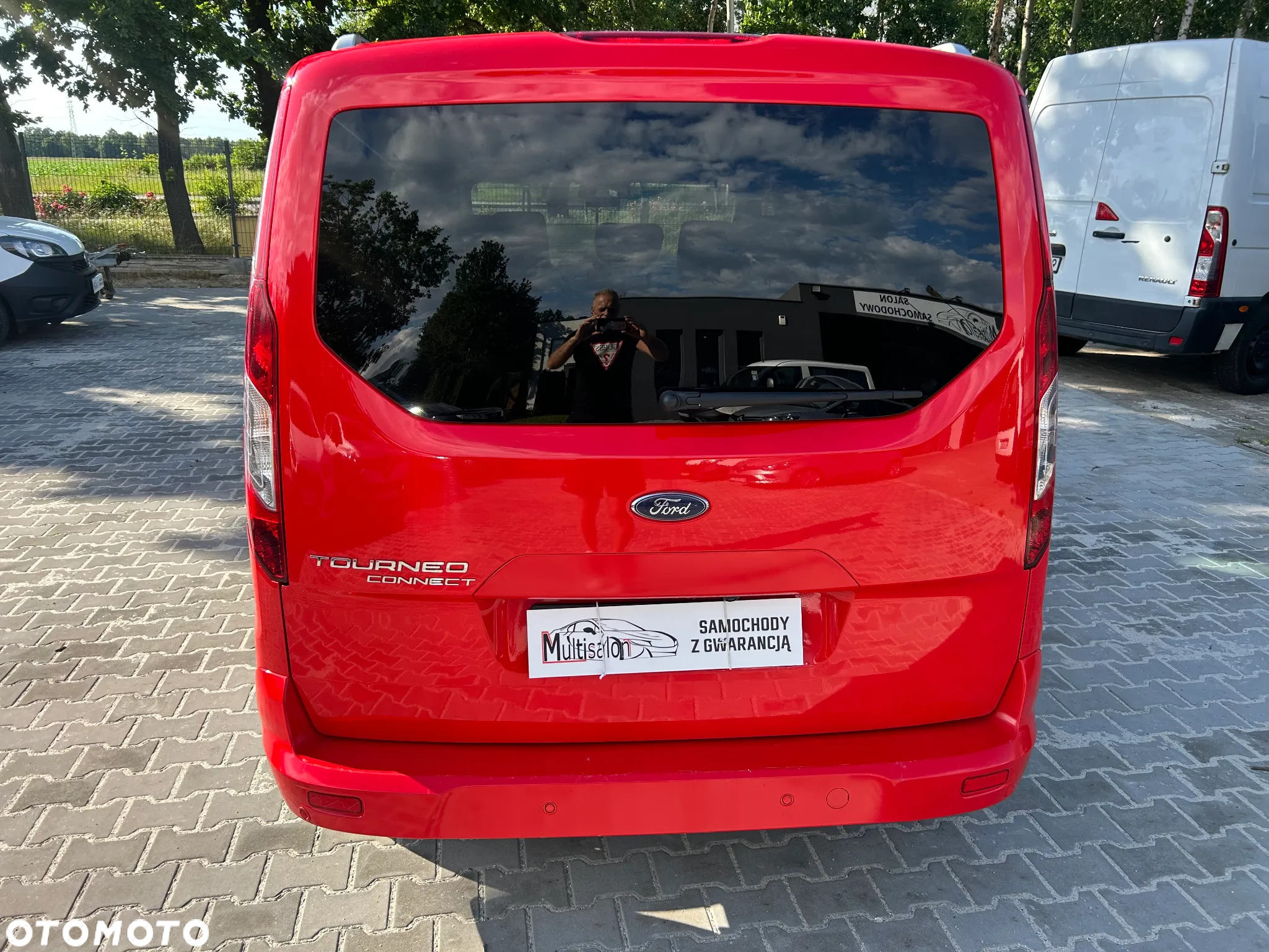 Ford Tourneo Connect 1.5 EcoBlue Titanium PowerShift - 24
